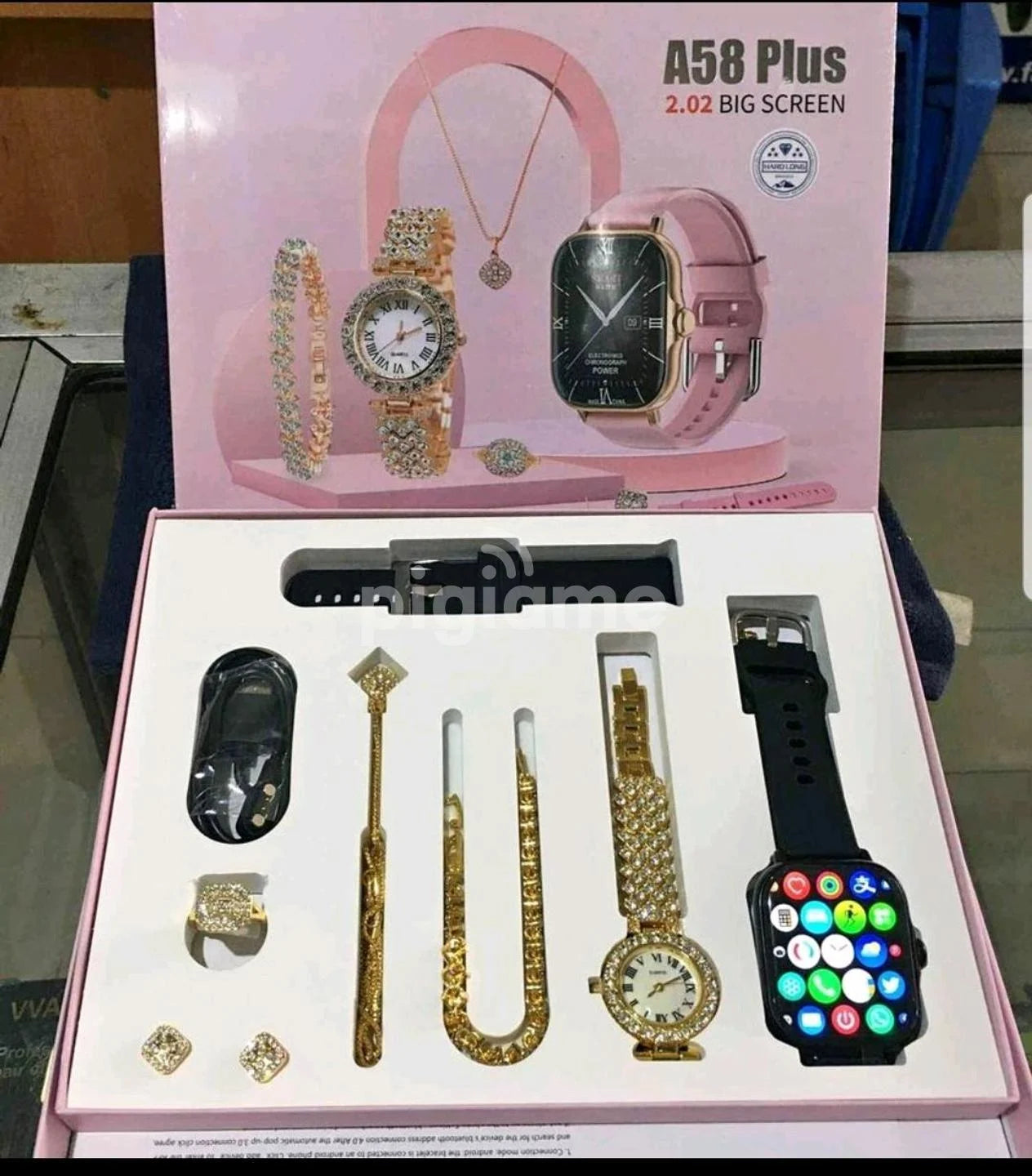 Gray helmet for bikers